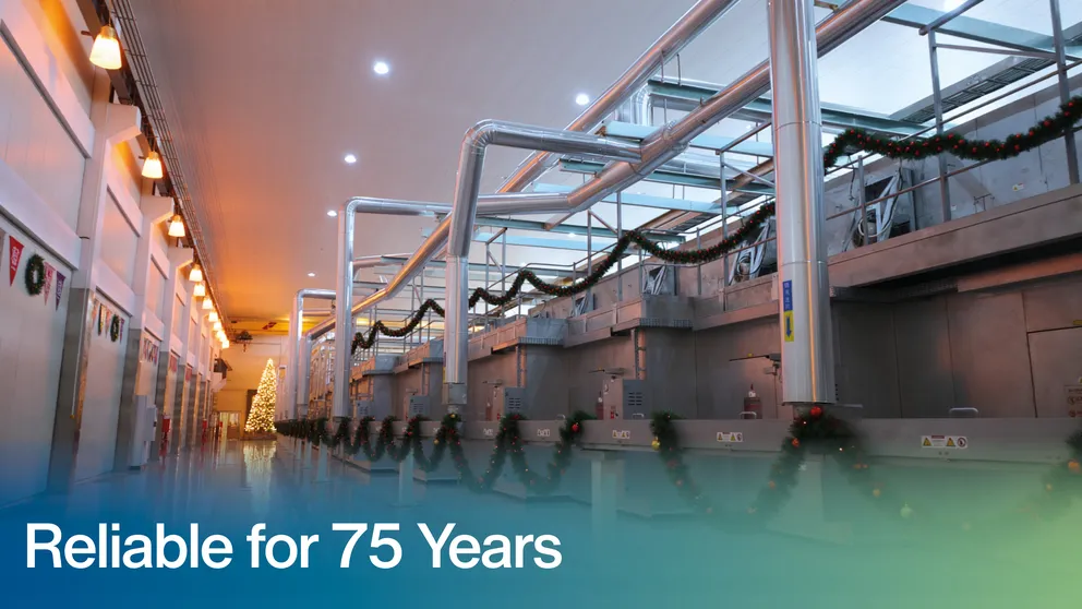 2025_LinkedIn Post_Weihnachten Monteureinsatz_EN.jpg